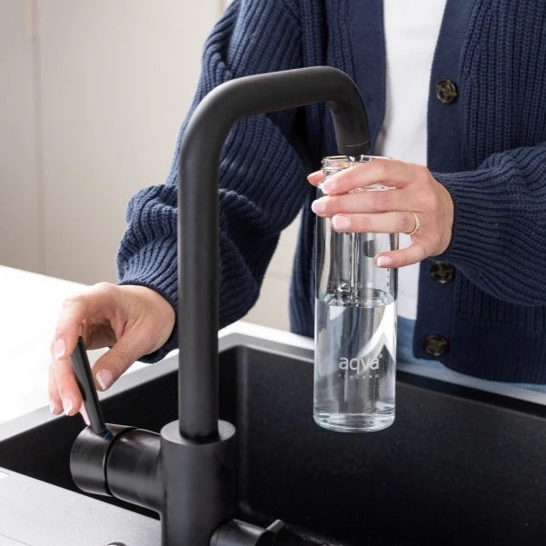 AQVA BOTTLE suodattava juomapullo 0,4 litraa