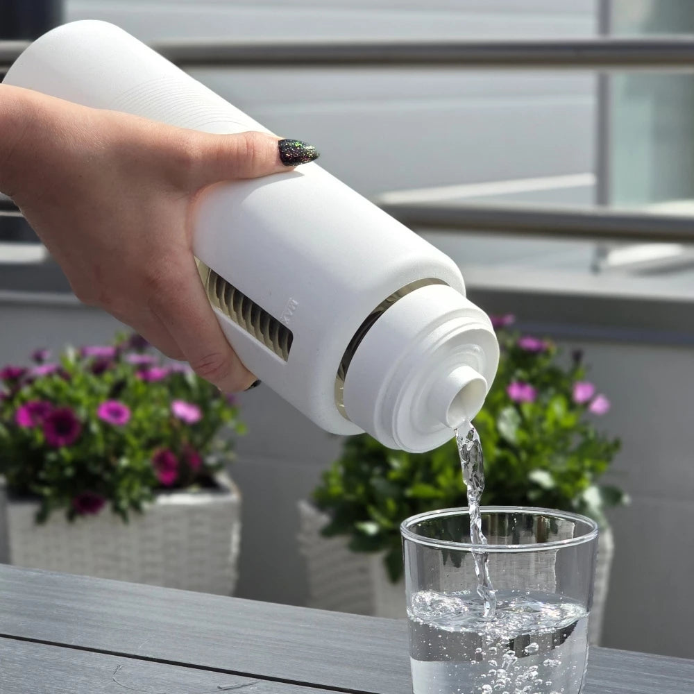 AQVA SLEEVE skyddsfodral för 0,9 L vattenflaska, vit
