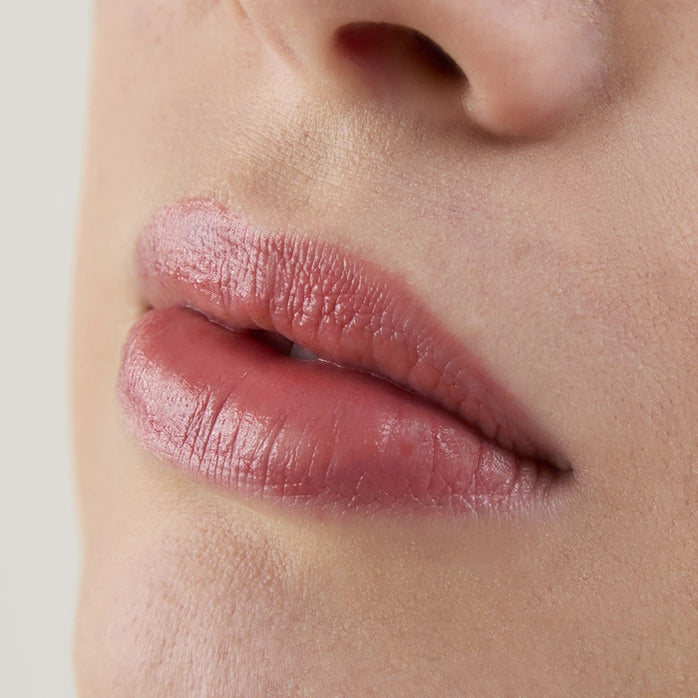 Avril Sävyttävä huulivoide TÄYTTÖ - Peach 4g