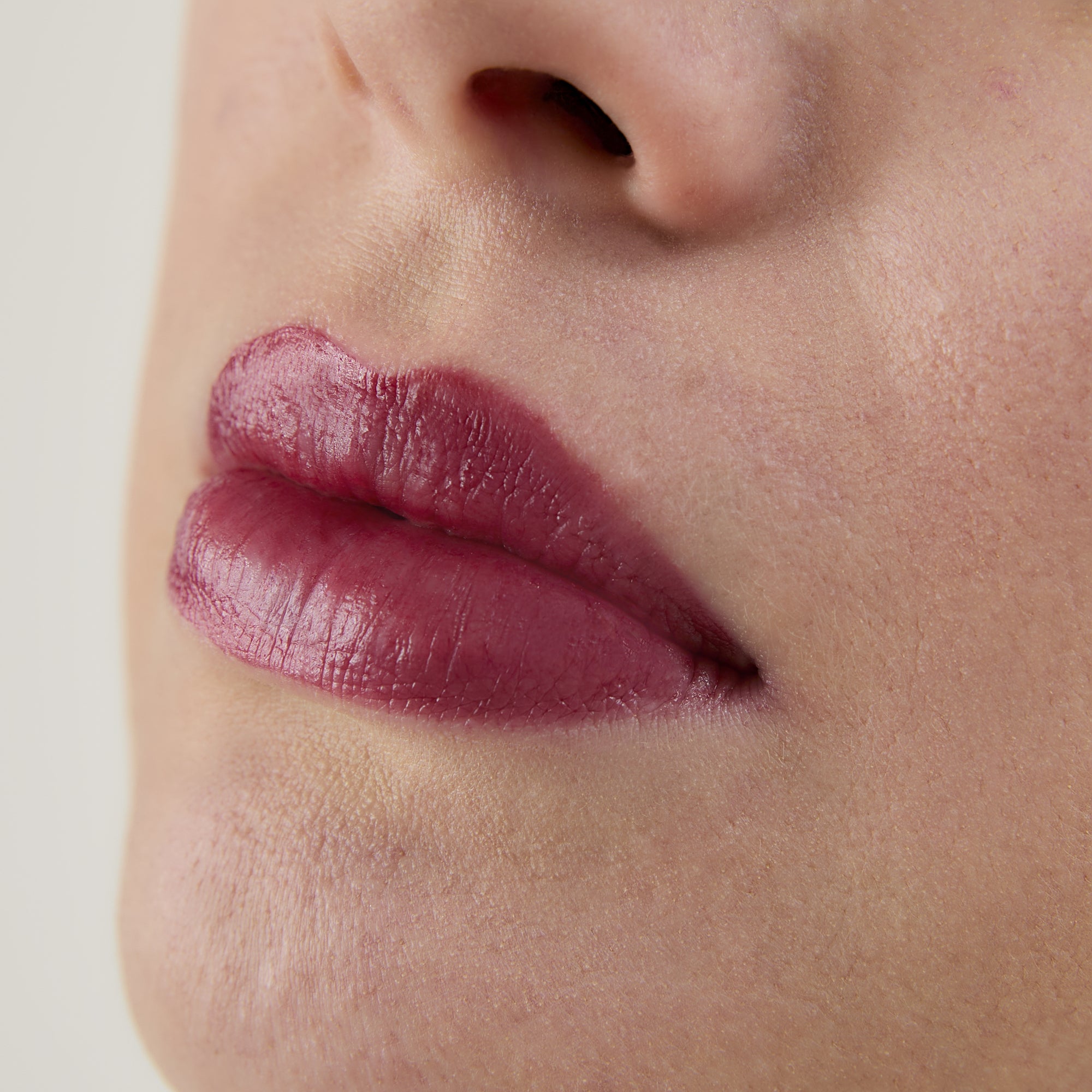 Avril Sävyttävä huulivoide TÄYTTÖ - Fruits des bois 4g