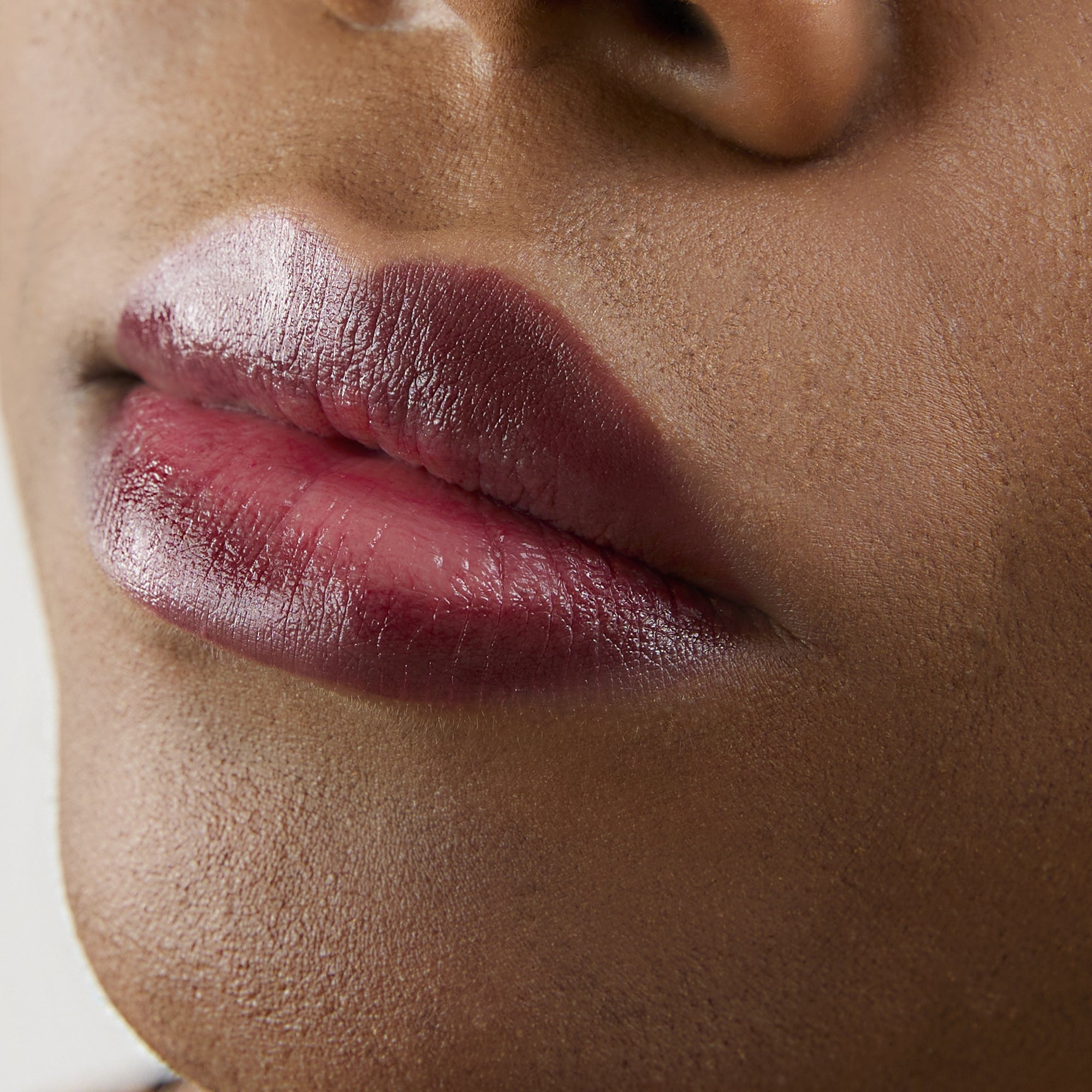 Avril Sävyttävä huulivoide TÄYTTÖ - Fruits des bois 4g