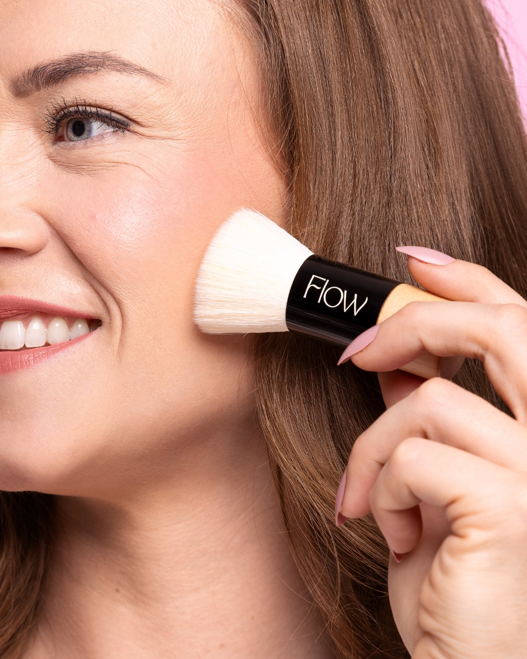 Flow Flat Brush Foundation Kabuki