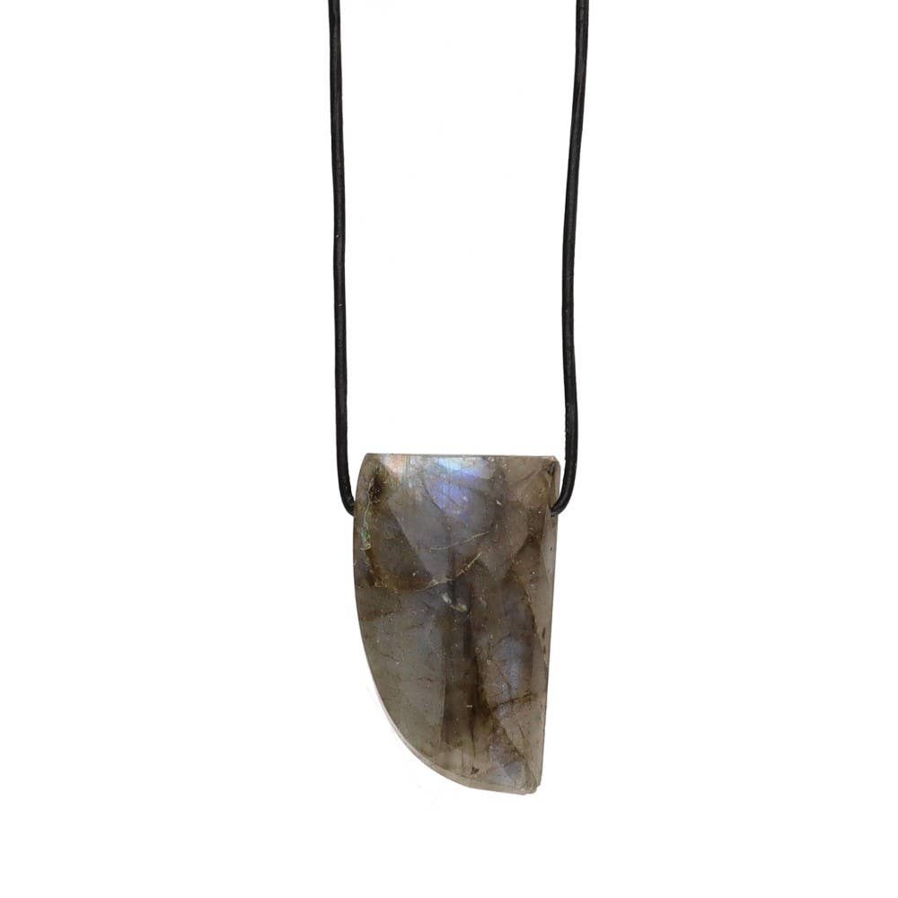 Labradorite Pendant with Random Cord