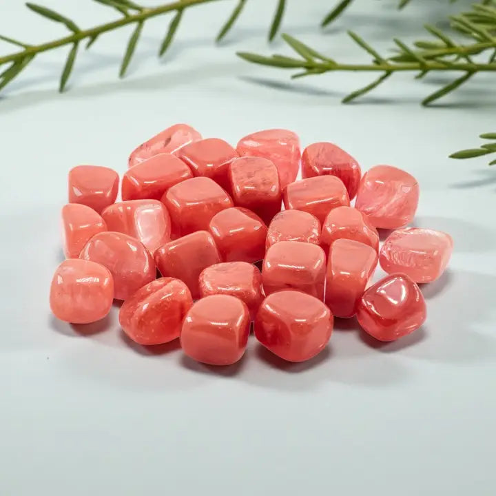 Trumlad körsbärskvarts (Cherry Quartz) 20–30 mm