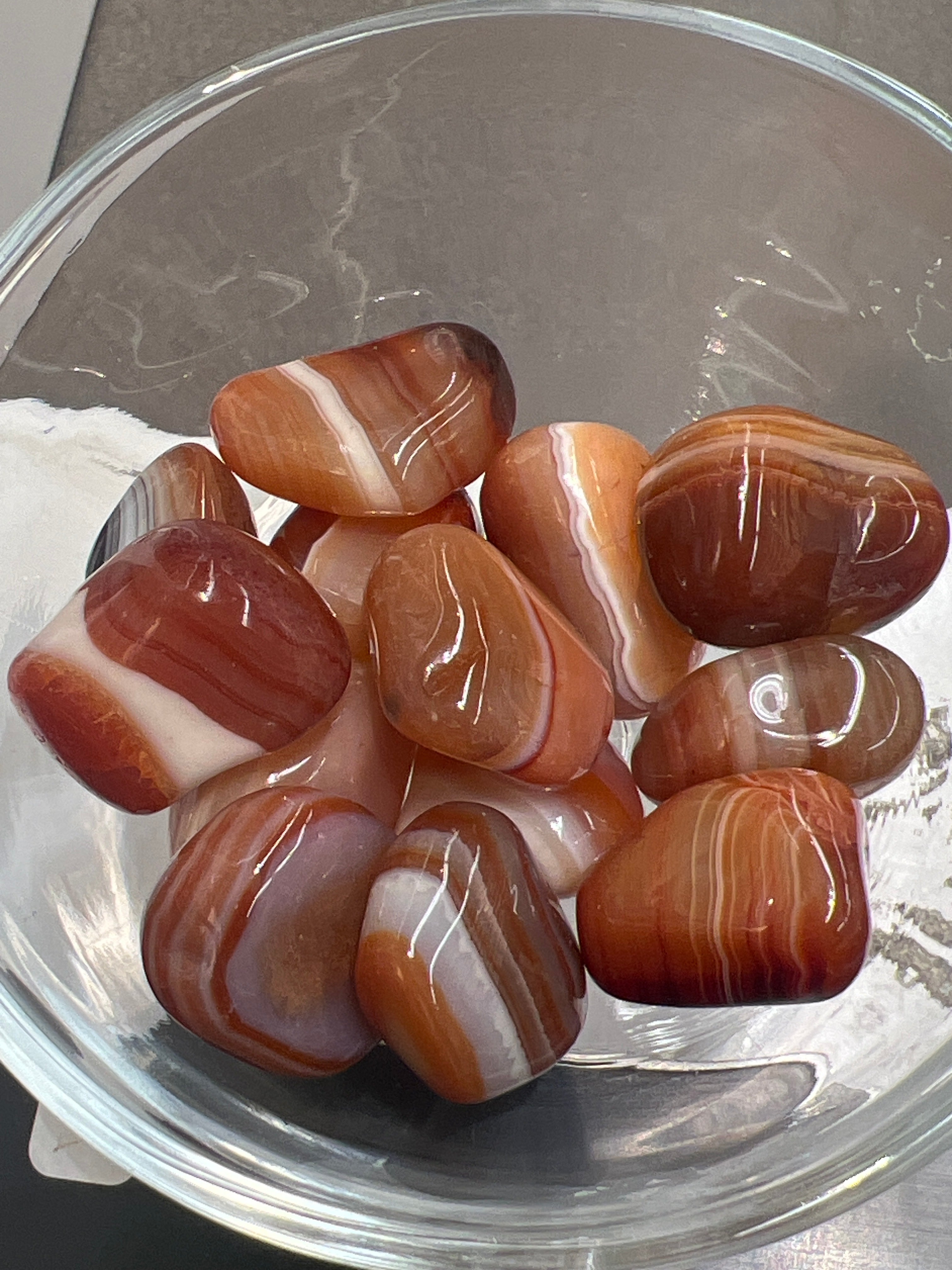 Rumpuhiottu Karneoli 2-4cm