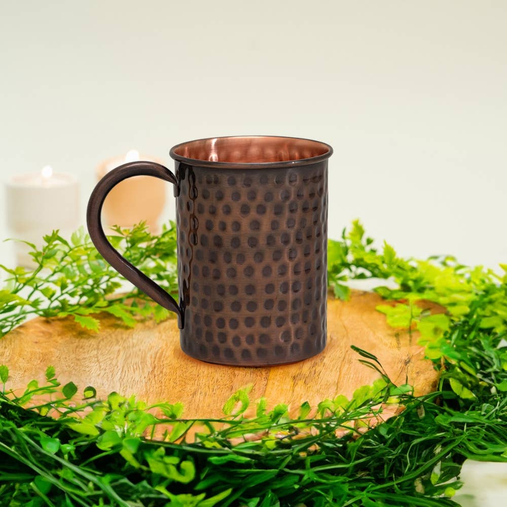 Mugg av rent, hamrat antikt koppar – 400 ml (150 g; tung)