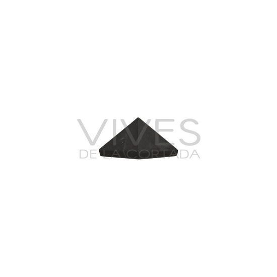 Shungiitti pyramidi