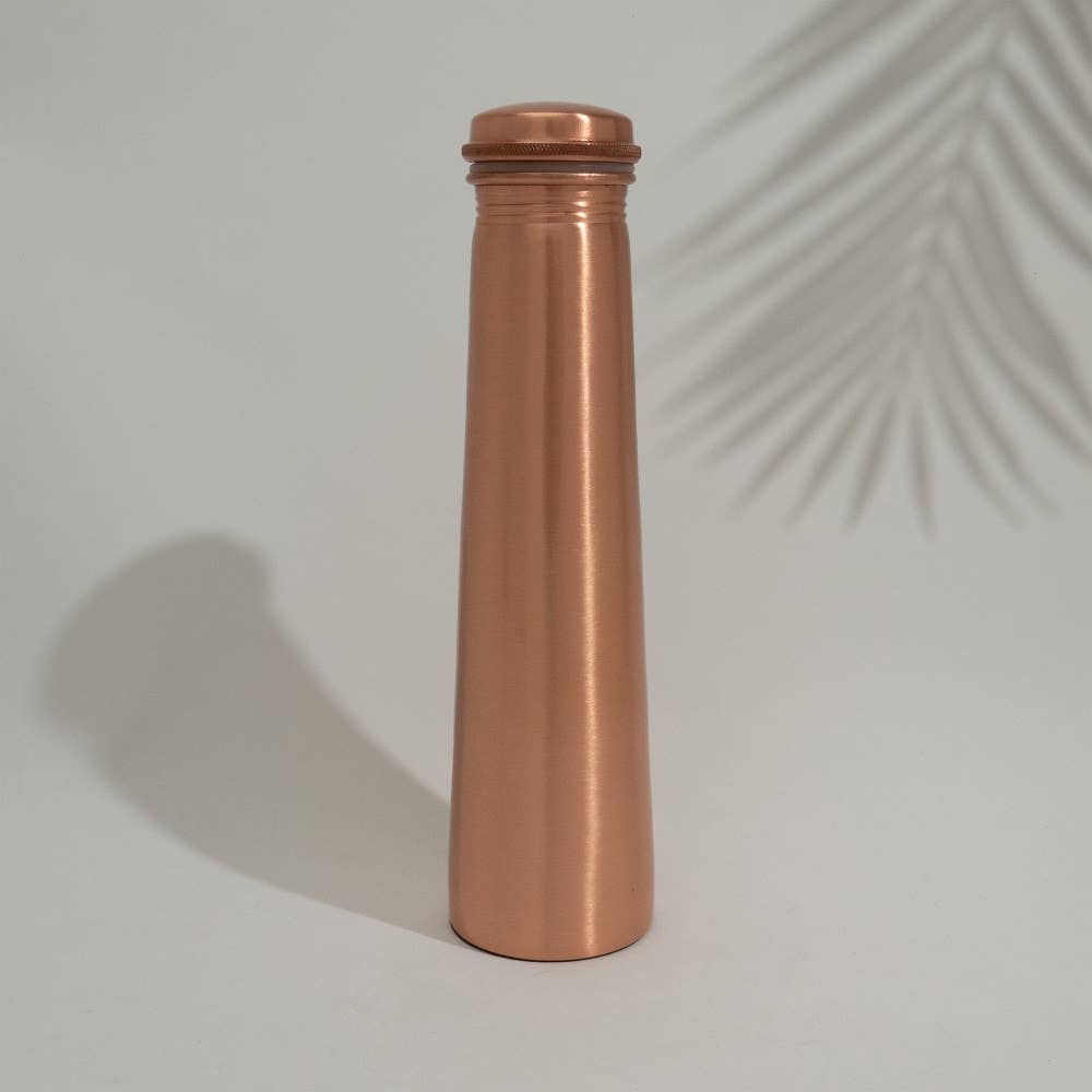 Set med ren koppar: flaska och torn, slät, cirka 950 ml, med 4 koppar