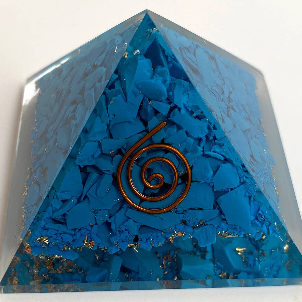 Orgoniitti Reiki Healing Pyramidi, 4-5,5cm