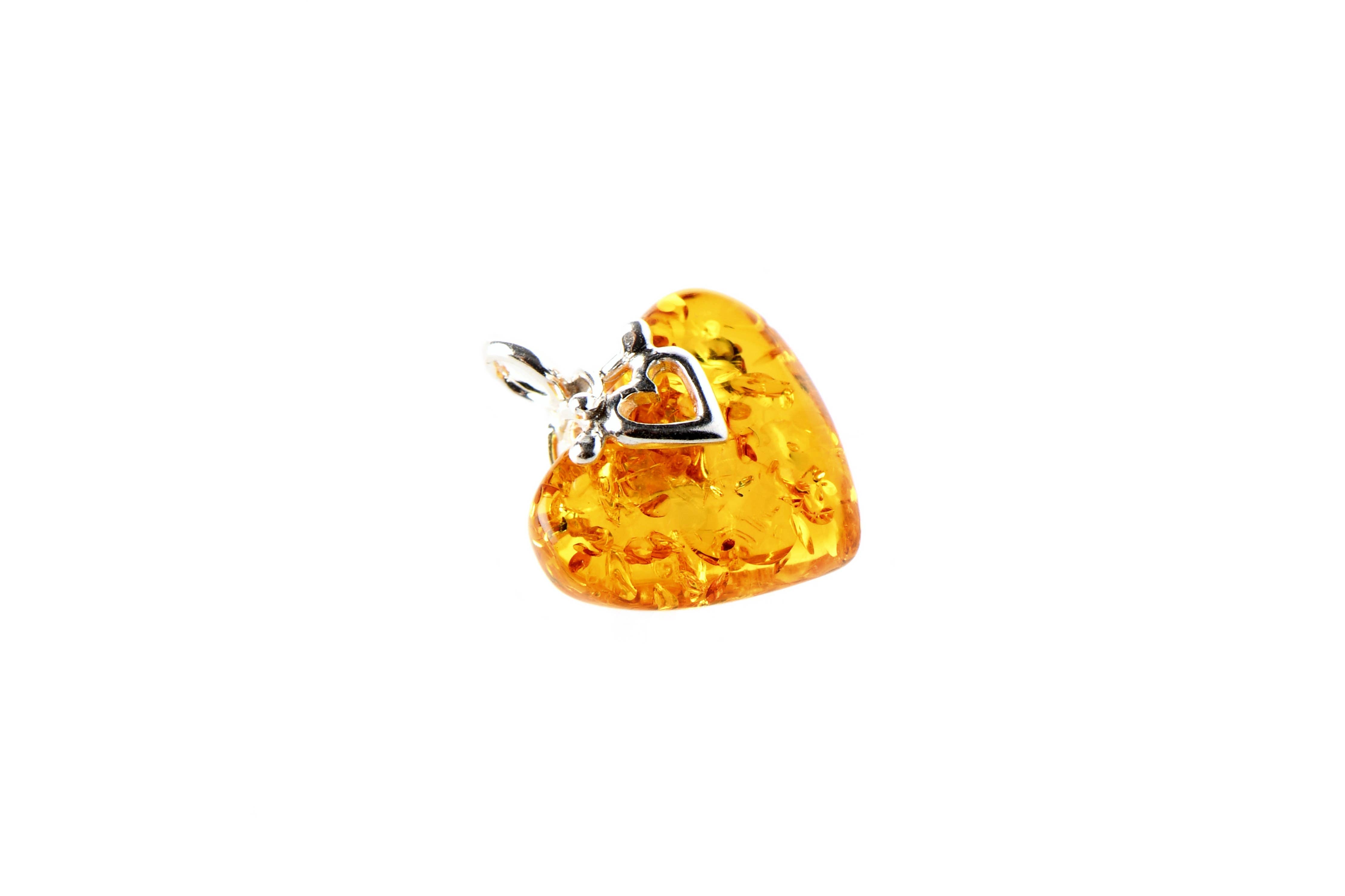 Honey Amber Heart Pendant with 925 Sterling Silver, meripihkariipus