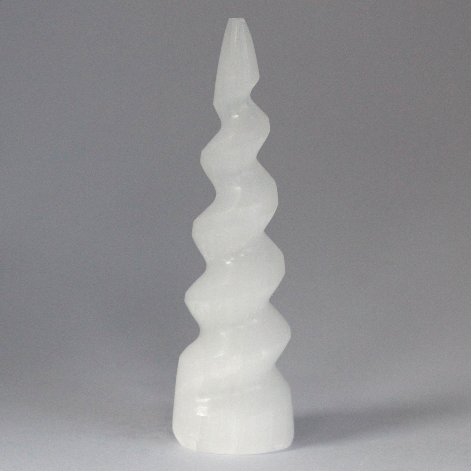 Seleniittispiraali Yksisarvinen 15cm